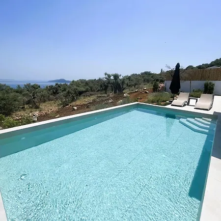 Villa Mesogi Villas, Brand New Modern, Stylish Villas, Private Pool, Seaviews *