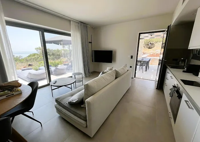 Mesogi Villas, Brand New Modern, Stylish Villas, Private Pool, Seaviews Vila *